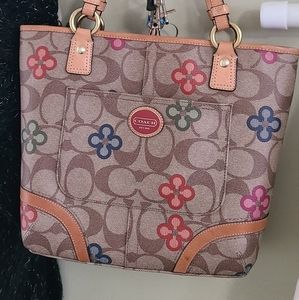 Coach shoulder bag Peyton signature tote